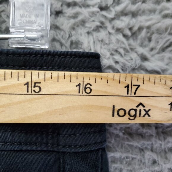 Torrid Jeans Women Size 10 Black Slim Fit Roll Tab Cuff Cropped Stretch Denim - Picture 6 of 12